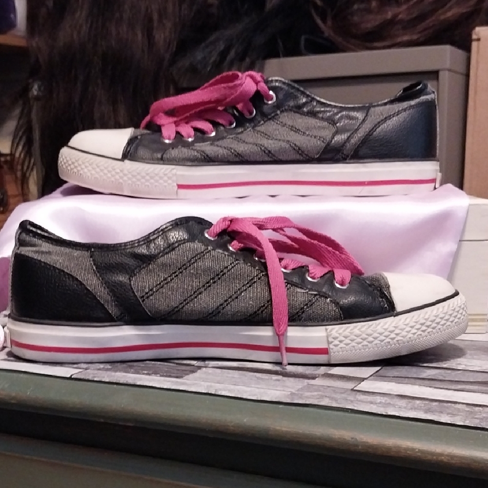 Dollhouse Black and Gray Sneakers with Pink Accents